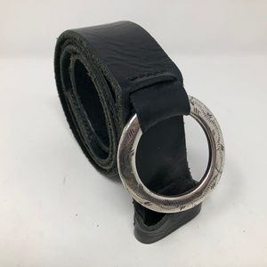 Vintage Brave Leather Black Belt Canada Round Silvertone Buckle Women’s